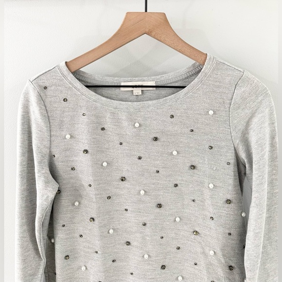 Loft Jewel & Pearl Embellished Sweatshirt Gray Size Small - Picture 3 of 6